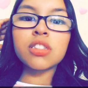 Meet your Posher, Noemy